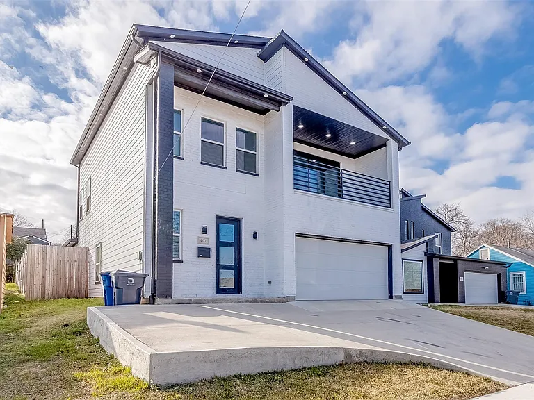 407 Dubois Ave — Photo 21