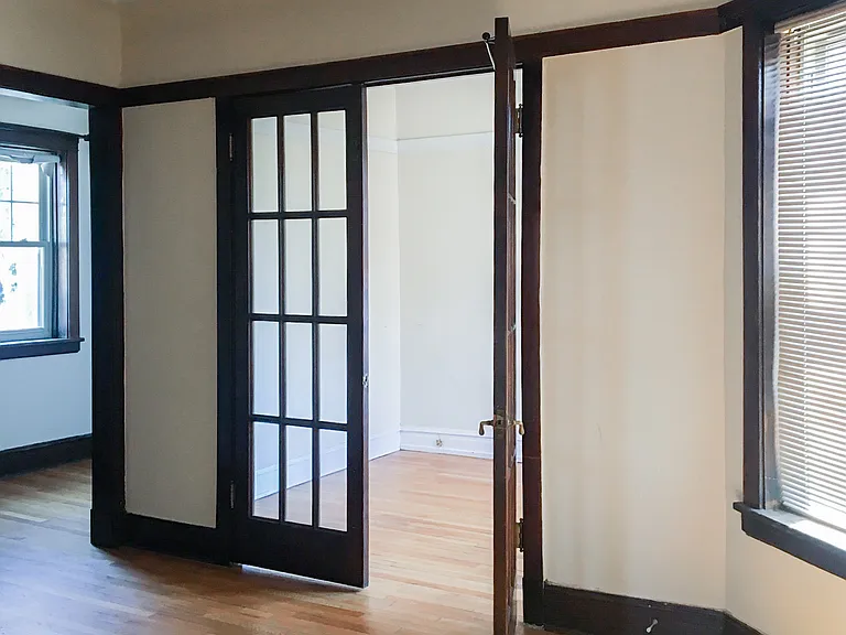 3821 1/2 N Lawndale Ave #3 — Photo 9