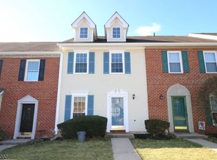 204 Red Crest Ln, Branchburg, NJ 08876
