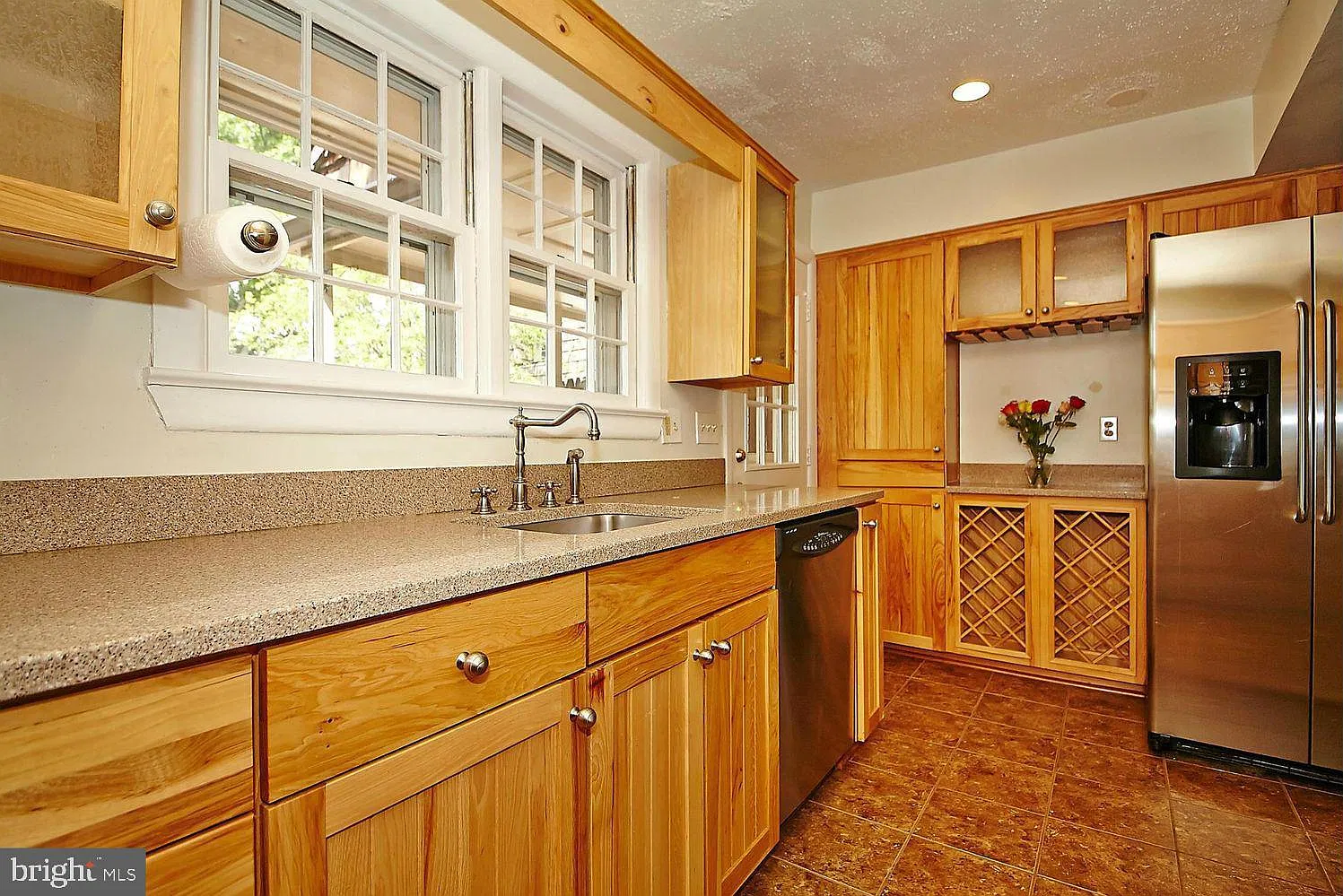 2 bed, 1.5 bath, 784 sqft, $3,200 — Photo 1