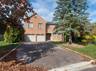 26 Hacienda Ct, Brampton, ON L6Z 3J1