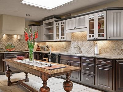 653 Canyon Rd APT 11, Santa Fe, NM, 87501