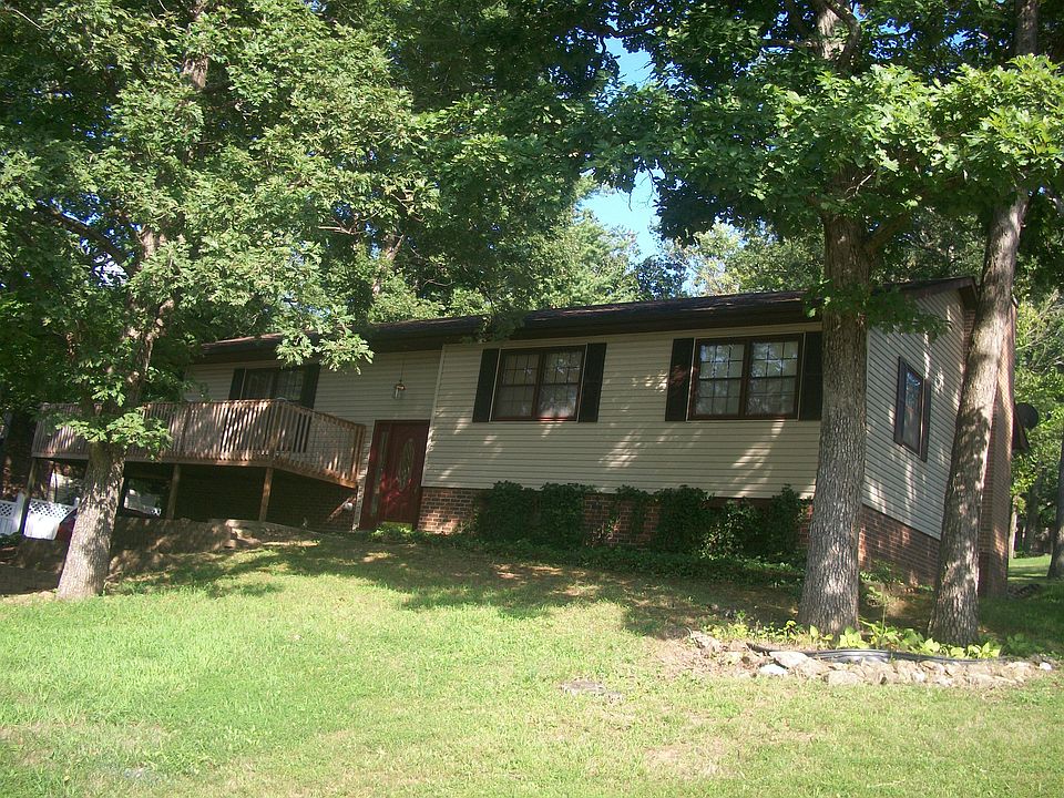1st image of 311 Elm Tree Dr