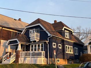 1960 N Warren Ave, Milwaukee, WI 53202