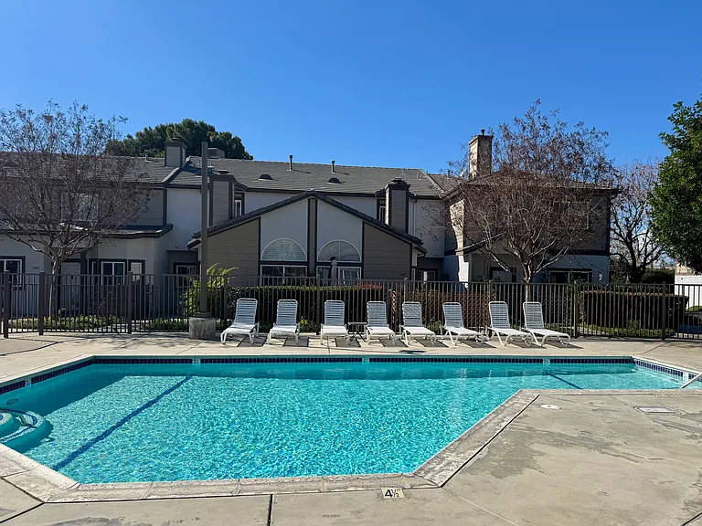 1555 Orange Ave — Photo 15