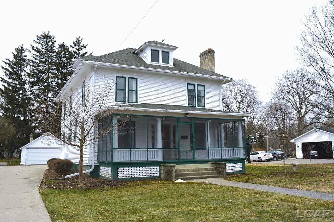 309 N Union St photo 1