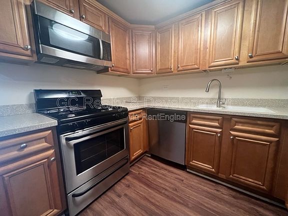 5th image of 1426 Ellisville Ln