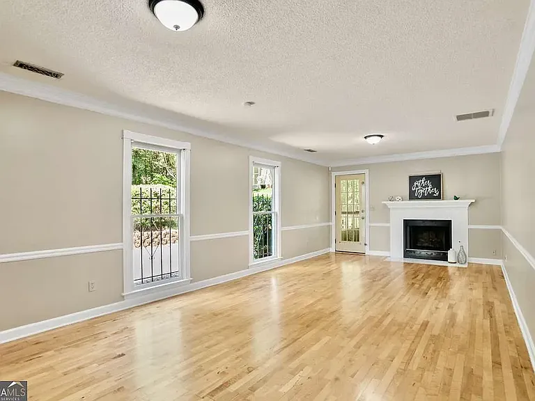 1140 Magnolia Way SE — Photo 10