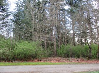 212 Foothill Ln, Camano Island, WA 98282