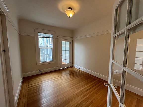 4th image of 1845 Steiner St