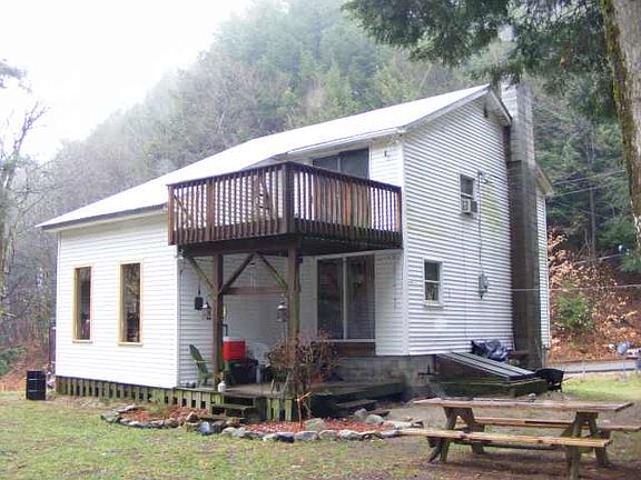 4th image of 197 Hans Creek Rd