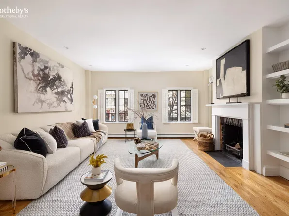 555 Hudson Street image 1 of 15