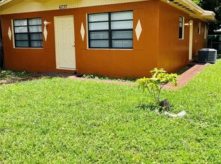 6737 NW 6th Ct, Miami, FL 33150