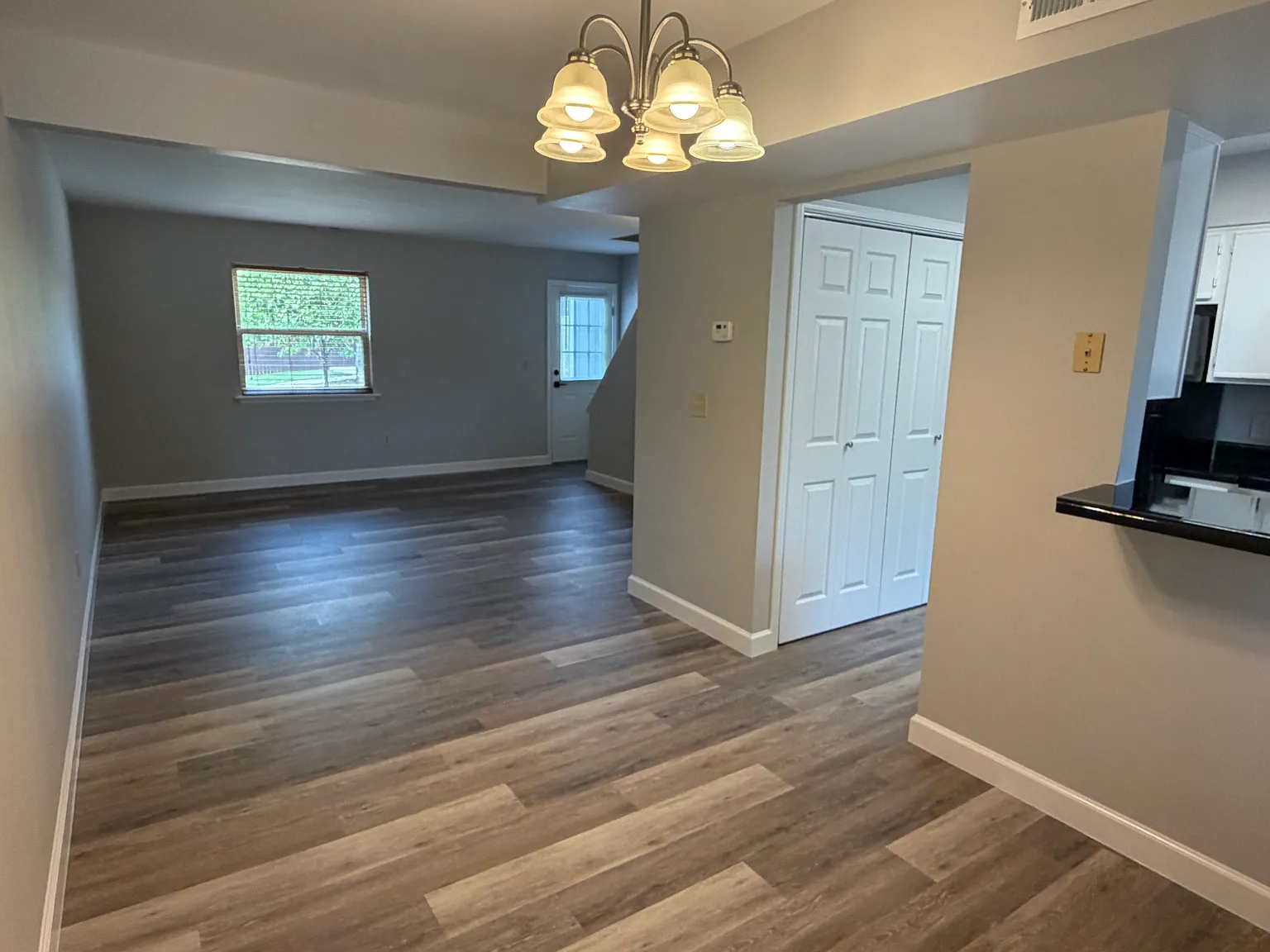 2 bed, 1020 sqft, $1,175 — Photo 2