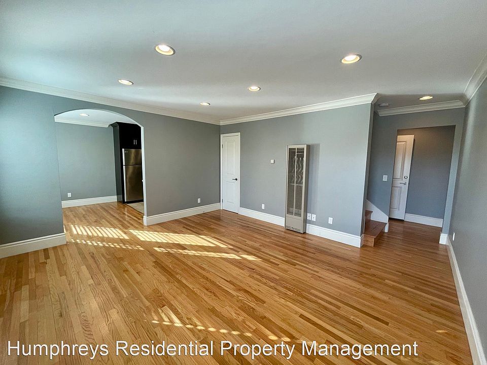 1st image of 2958 B St