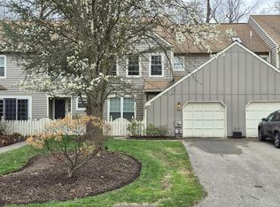 262 Tulip Tree Ct, Blue Bell, PA 19422