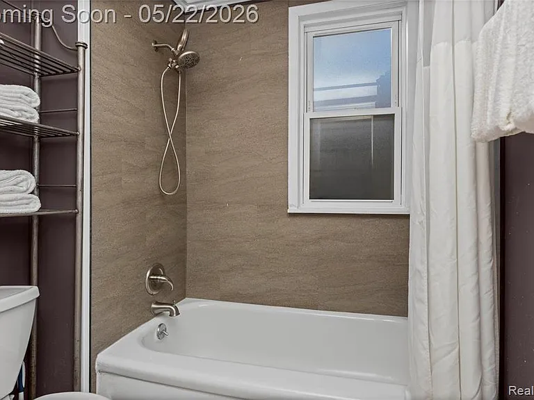 211 N Main St #1 — Photo 25