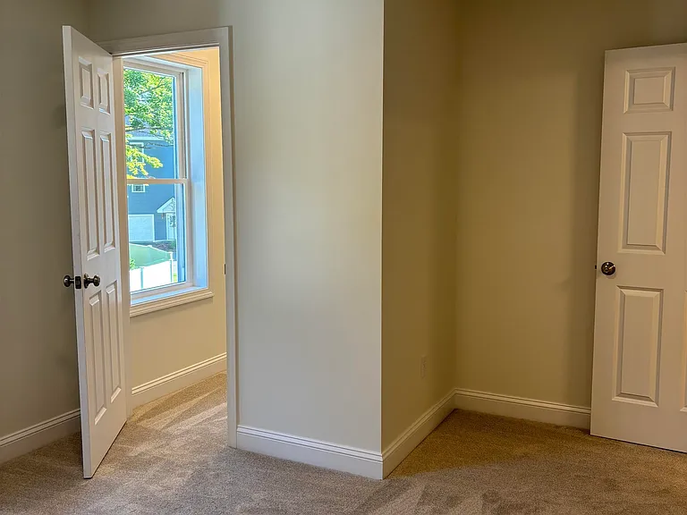 15 Lucy Ln — Photo 12