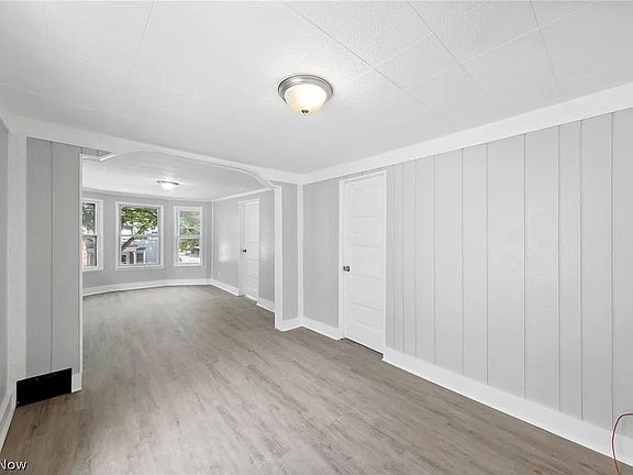3rd image of 2051 Lark St Unit 2