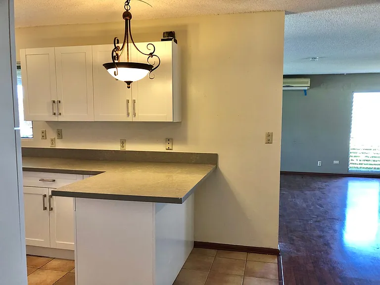 98-1652 Kiawe St — Photo 32