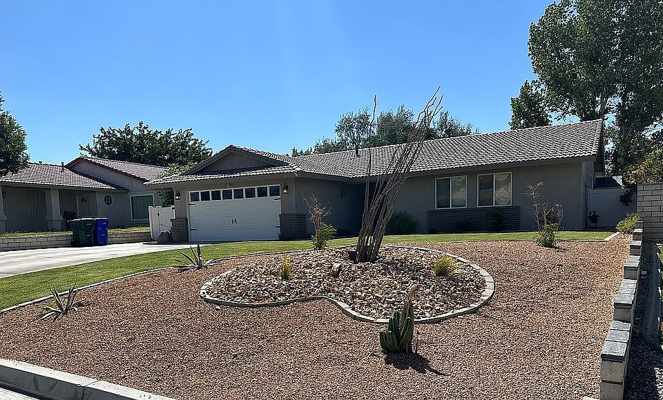 2nd image of 26516 Mainsail Ln