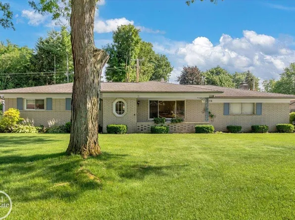 6534 Donnybrook Dr, Shelby Township, MI 48316