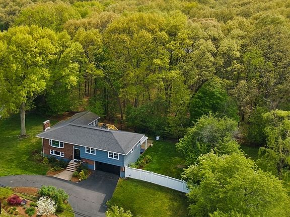 2nd image of 59 Amor Rd