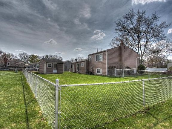 4th image of 756 Larri Ct