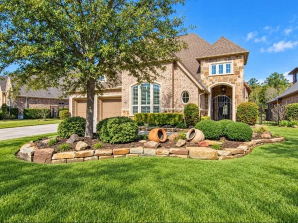 46 Lake Voyageur Dr, Spring, TX 77389