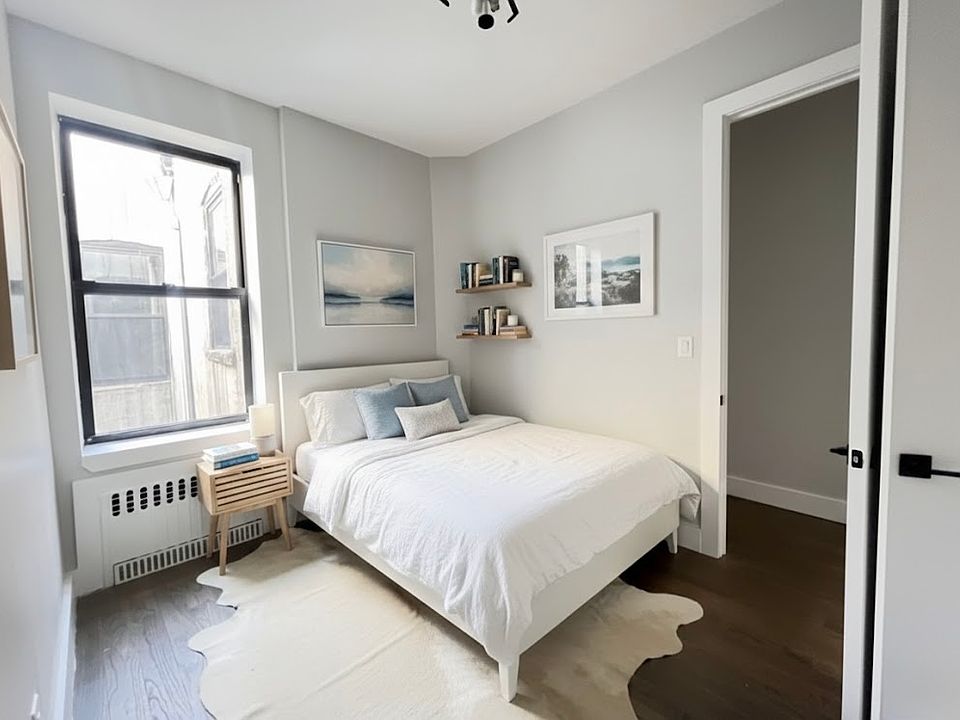 1st image of 409 Chauncey St #2R