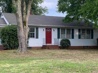 269 Maple Ln, South Hill, VA 23970