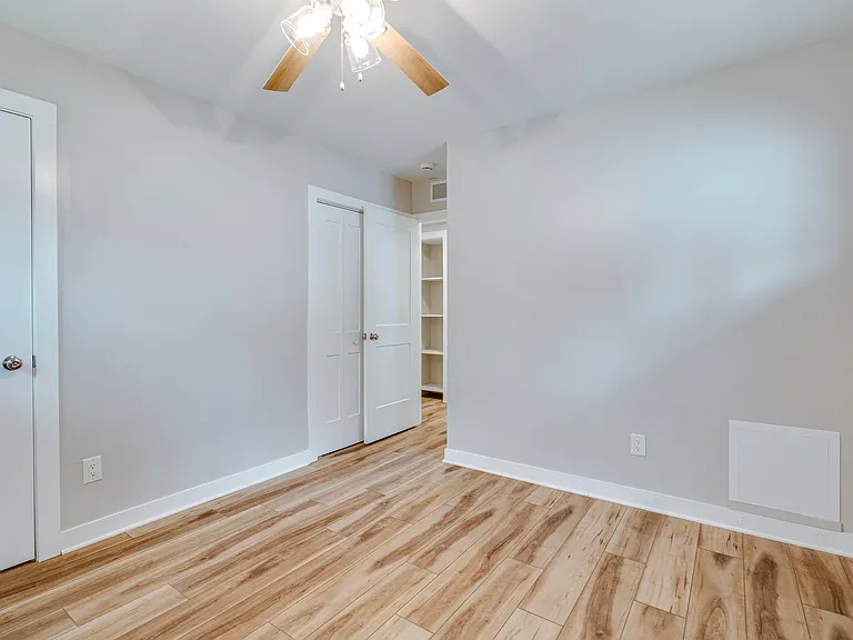 1334 Miller Ave — Photo 29