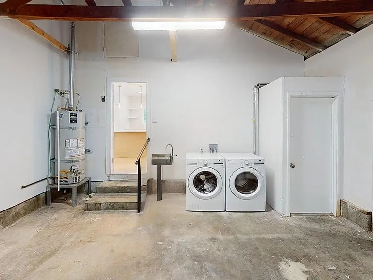 717 I St — Photo 11
