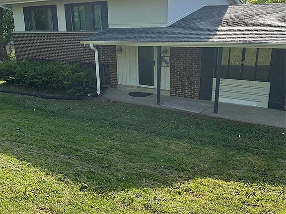 2nd image of 12109 Lavida Ave