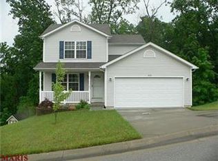 808 Olivia Ct, New Haven, MO 63068