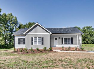 1400 Grantville Ln, Asheboro, NC 27205