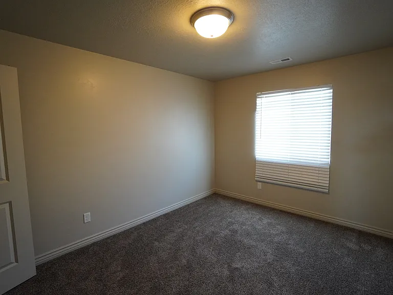 4328 W 5775 S #2D — Photo 17
