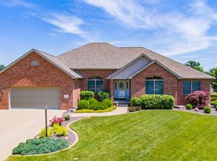 225 Thornton Ct, East Peoria, IL 61611