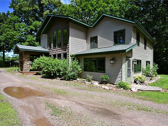 5th image of 2772 25th Avenue