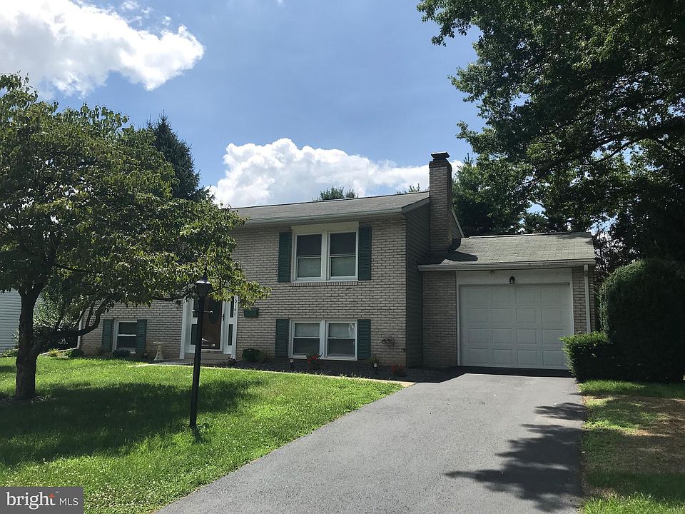1st image of 11016 Coventry Ln