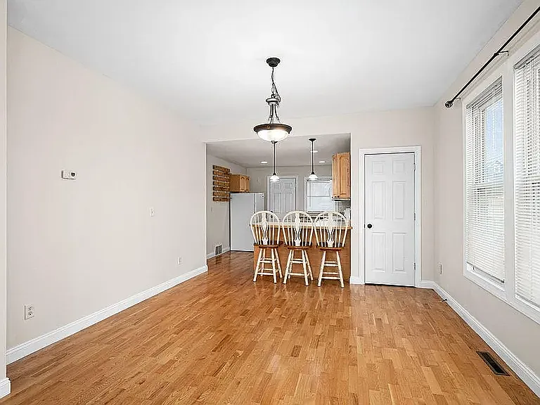 609 8th Ave #1 — Photo 10