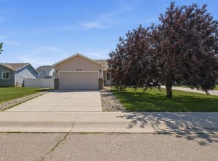 7026 Mount Nimbus St, Wellington, CO 80549