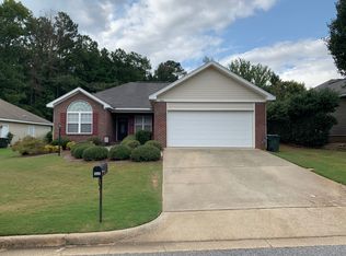 931 Sandstone Ln, Auburn, AL 36830