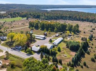 6633 Bellaire Hwy, Bellaire, MI 49615