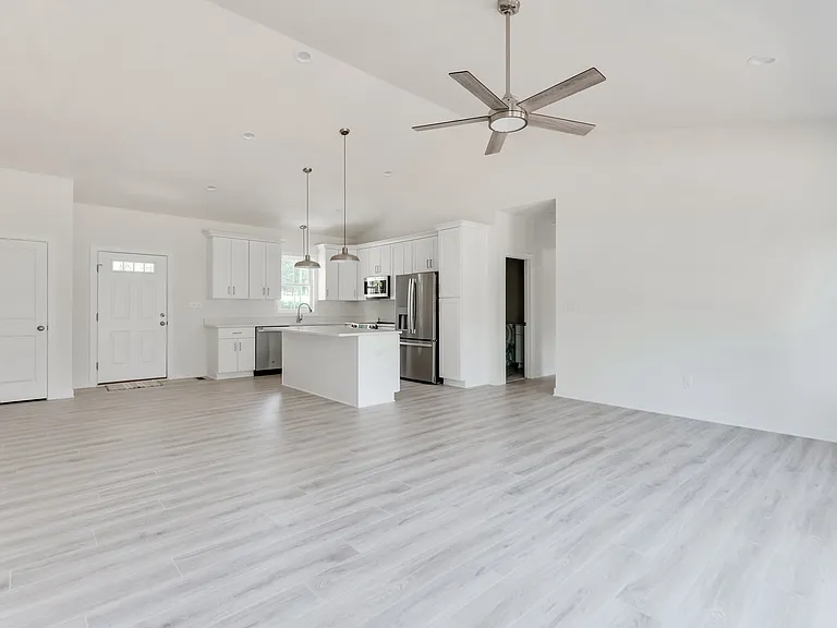 1393 Broad Street Rd — Photo 12