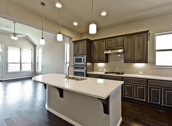 7809 Turnback Ledge_511T_A04