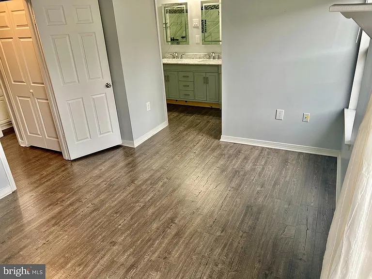 15413 Beachwater Ct — Photo 15