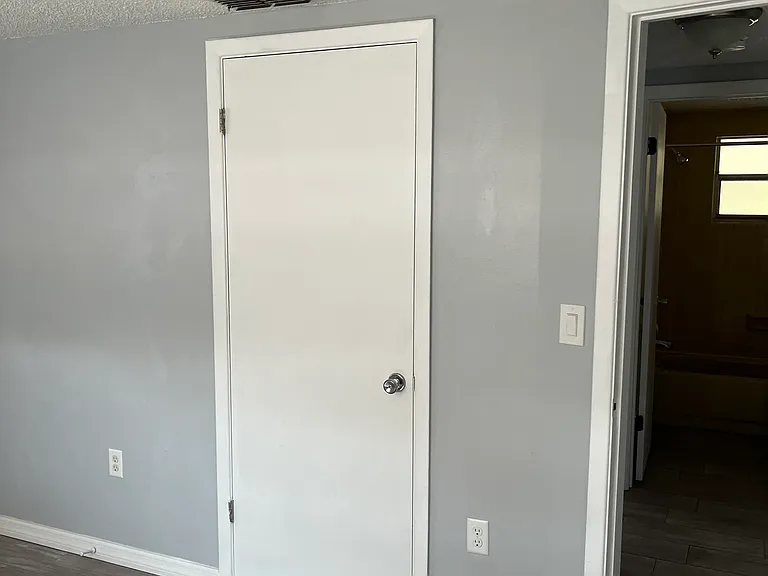 11905 Meadow Dr — Photo 14
