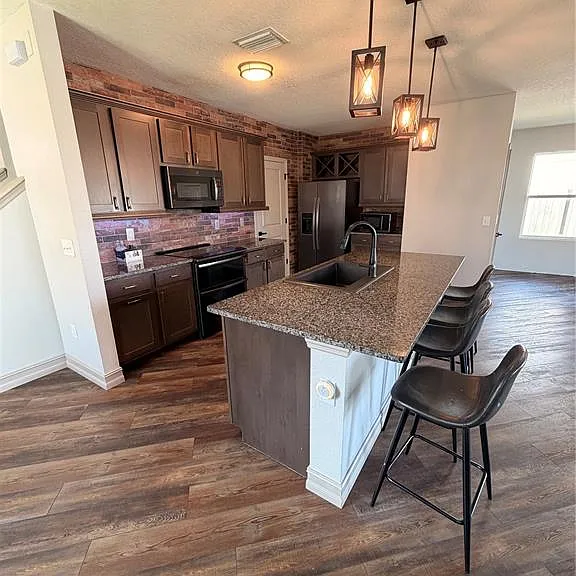 7623 Tuscan Bay Cir — Photo 2