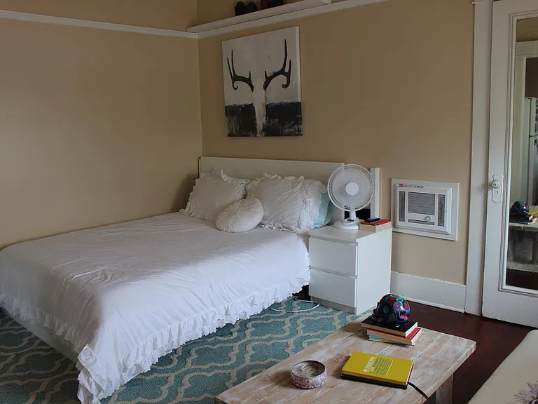 50 Breeze Ave #4 — Photo 3